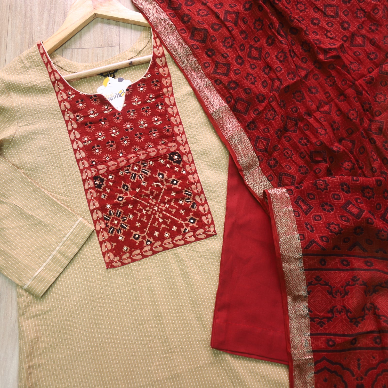 Studio Red Kanchi Cotton Top & Dupatta