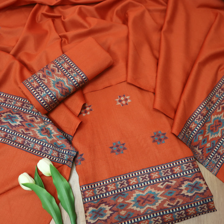 बेगमजान Rust Orange Enhanced with Thread Weaved Hem Semi Pashmina Winter Set
