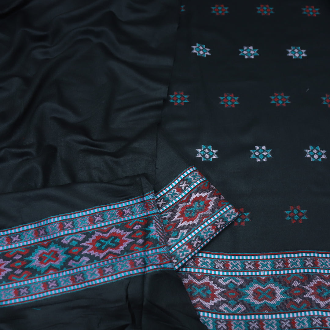 बेगमजान Night Black Enhanced with Thread Weaved Hem Semi Pashmina Winter Set