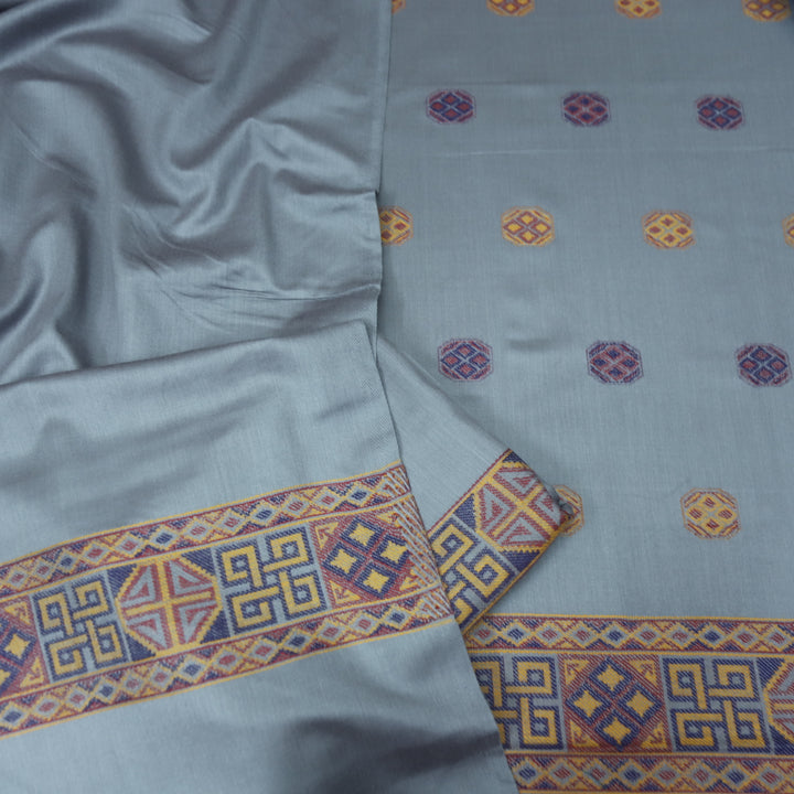 बेगमजान Cloud Grey Enhanced with Thread Weaved Hem Semi Pashmina Winter Set