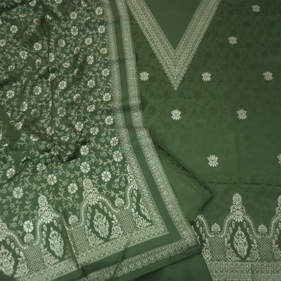 अनीत Sacramento Green All Over Zari Weaved in Semi Pashmina Winter Suit Set