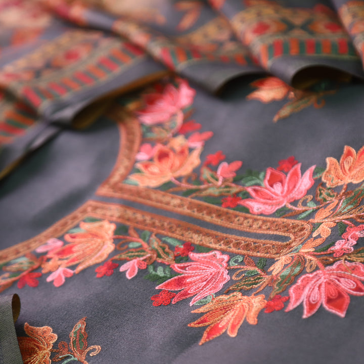 सुनहरी Slate Grey Perfectly Woven Kashida Embroidery Semi Pashmina Winter Set
