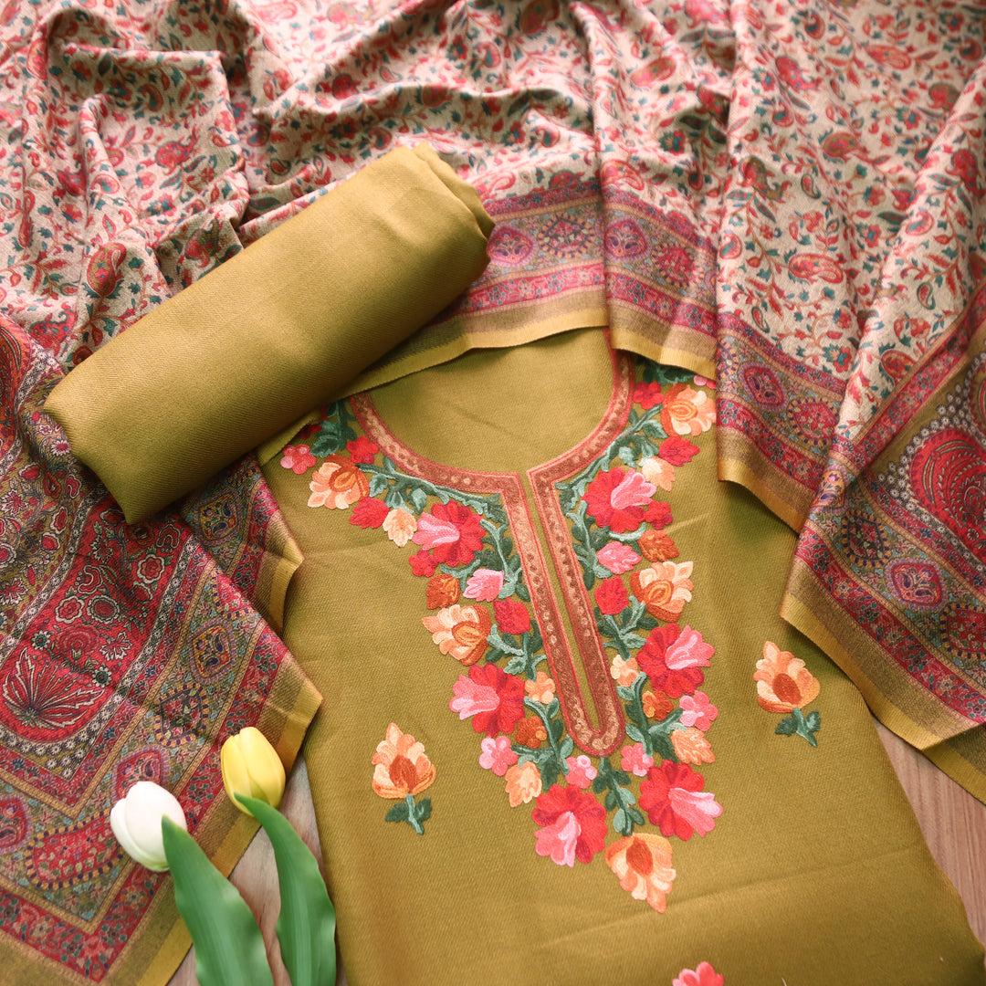 सूरजमुखी Tree Green with Kashida Embroidery Work Semi Pashmina Winter Set