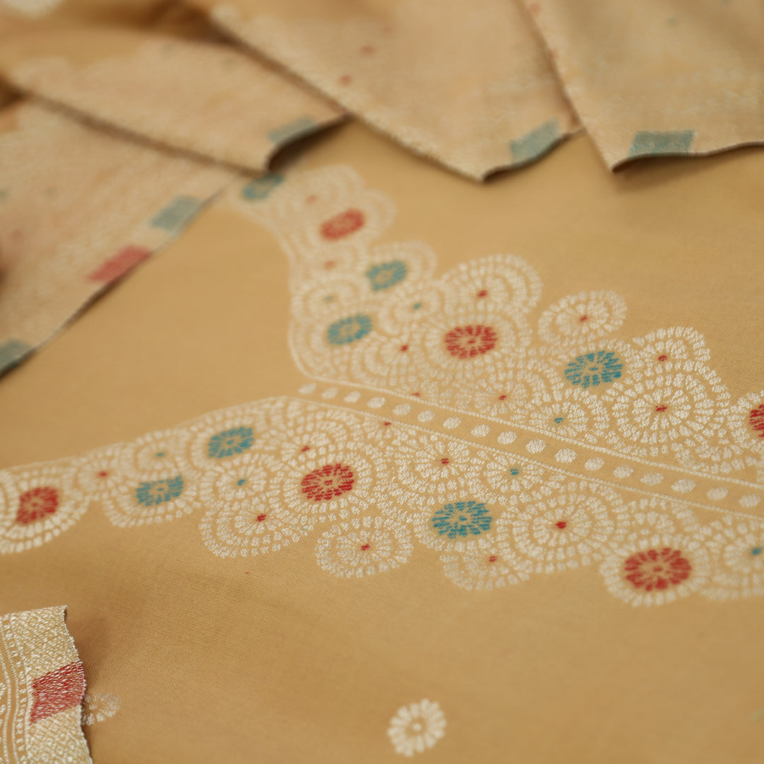 सांभवी Skin Beige Defined By Thread and Zari Weaved Neck Semi Pashmina Winter Set