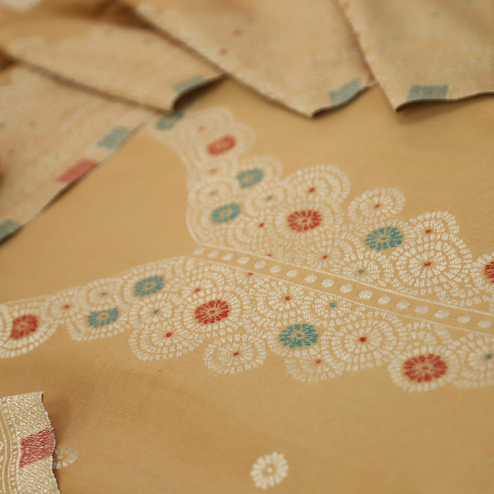 सांभवी Skin Beige Defined By Thread and Zari Weaved Neck Semi Pashmina Winter Set