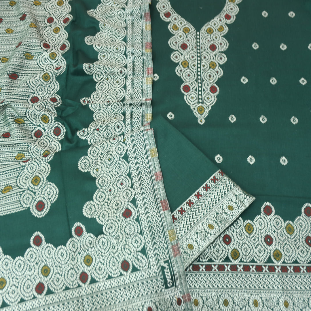 सांभवी Dark Green Defined By Thread and Zari Weaved Neck Semi Pashmina Winter Set