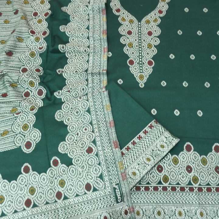 सांभवी Dark Green Defined By Thread and Zari Weaved Neck Semi Pashmina Winter Set