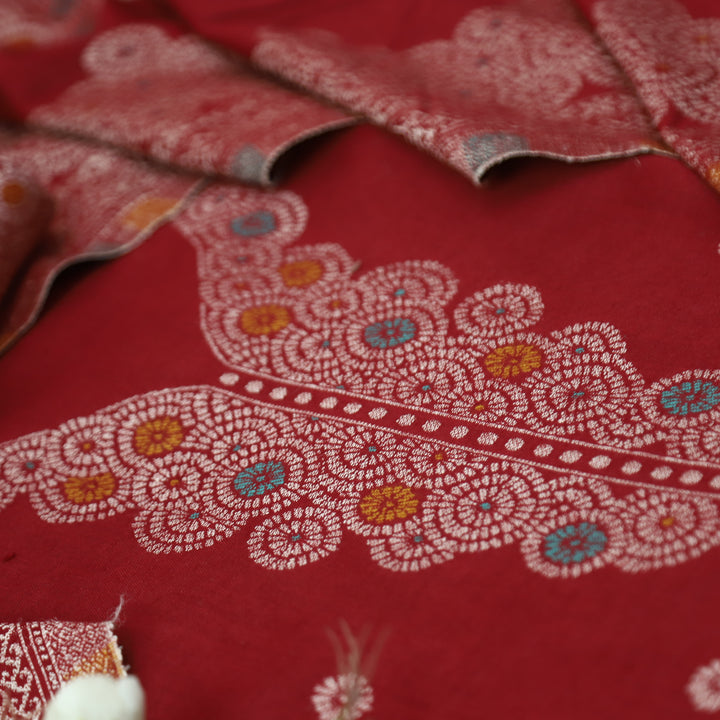 सांभवी Bride Red Defined By Thread and Zari Weaved Neck Semi Pashmina Winter Set