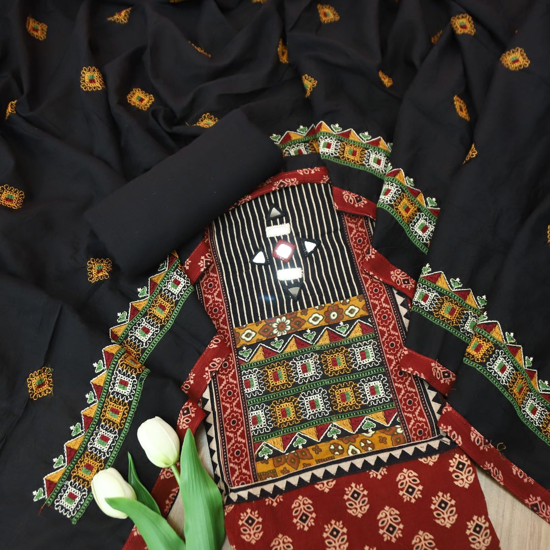 Sundri Berry Red Kutch Patch with Mirror in Embroidered Yoke Printed Cotton Set