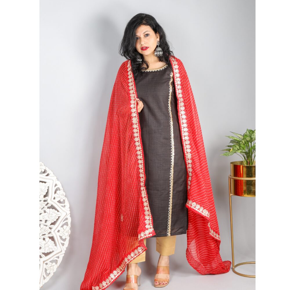 Red Leheriya printed dupatta