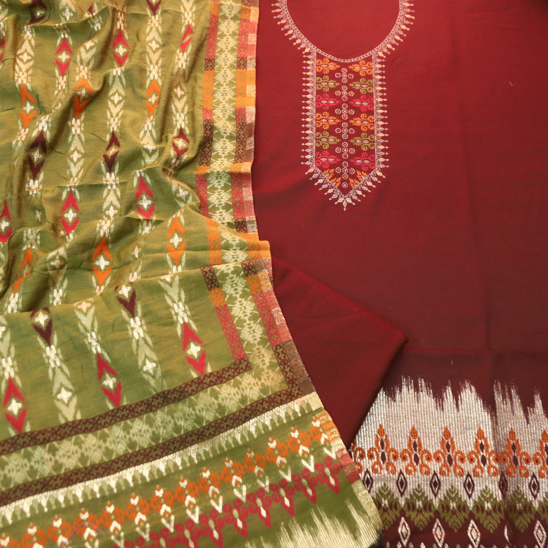 इशानी Maroon Red Thread Weaved with Zari Work Semi Pashmina Winter Set