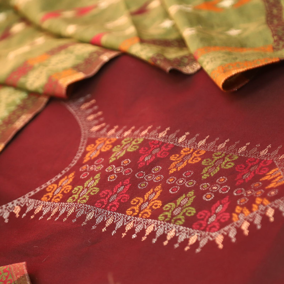 इशानी Maroon Red Thread Weaved with Zari Work Semi Pashmina Winter Set