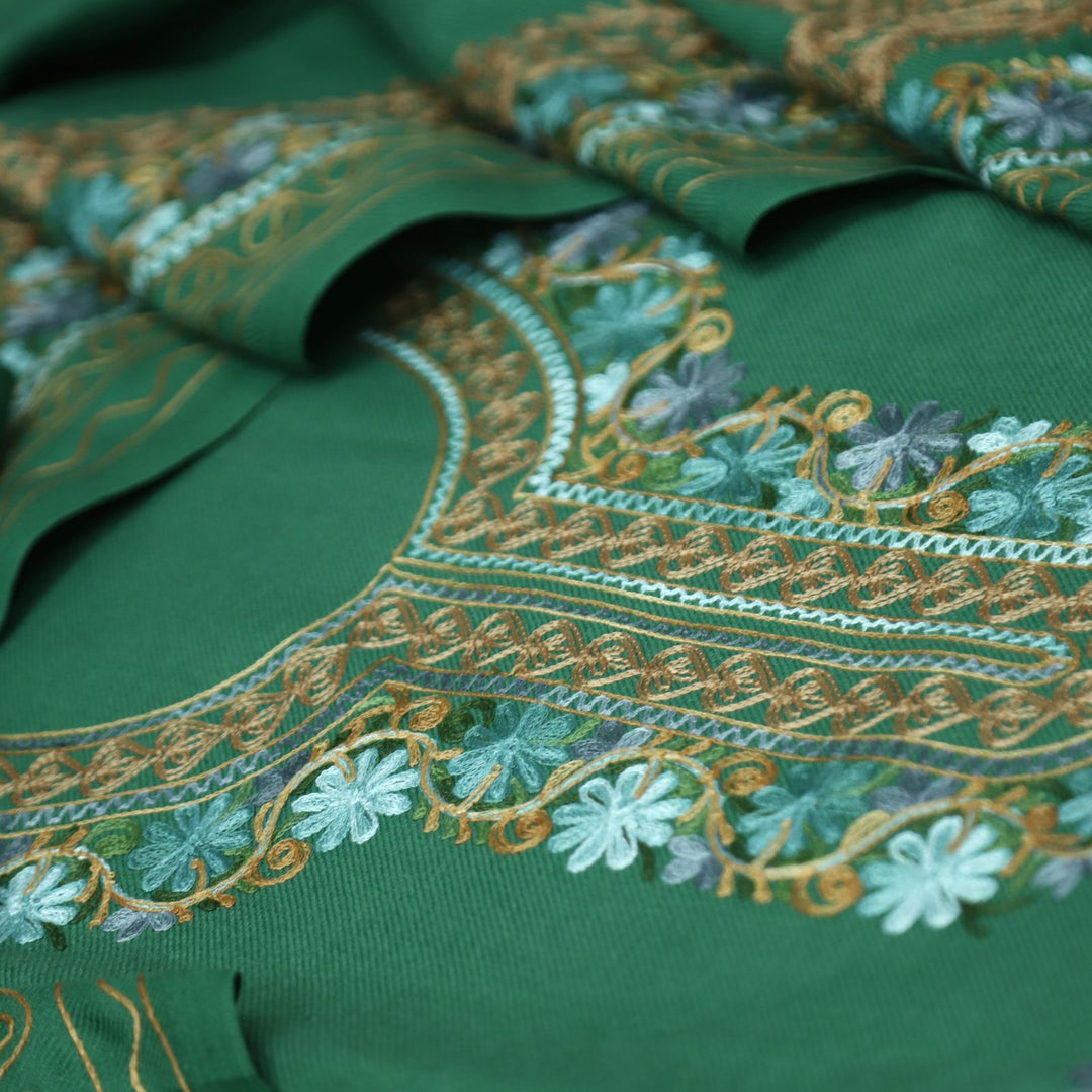 भानुशी Emerald Mist Elegant Woven Kashida Embroidery Semi Pashmina Winter Set