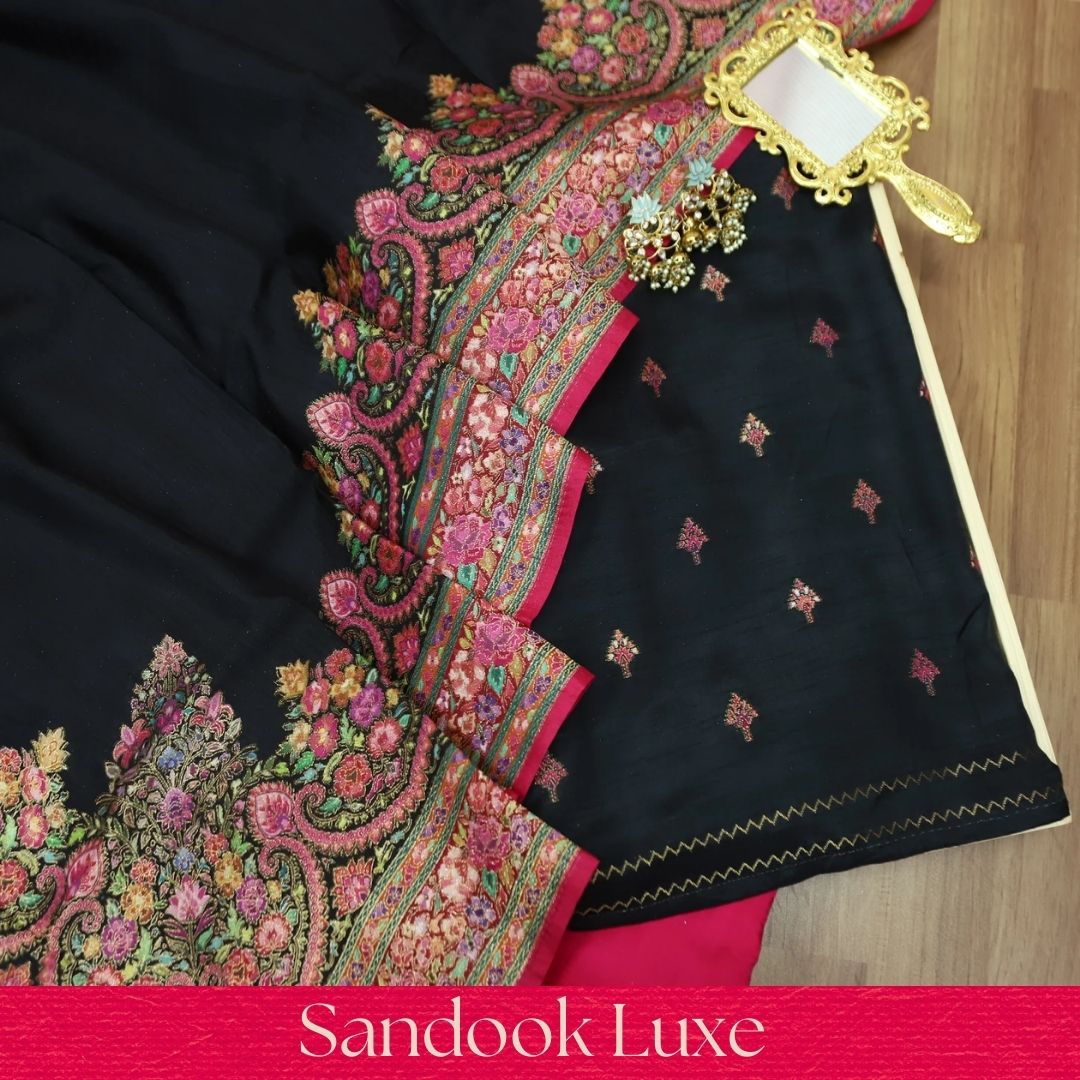Saraayah Black Luxe Pochampally Print in Pogishan Jacquard Weaved Gajji Silk Set