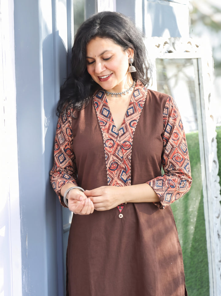 Barsha Brown Kalamkari V Neck Cotton Kurti