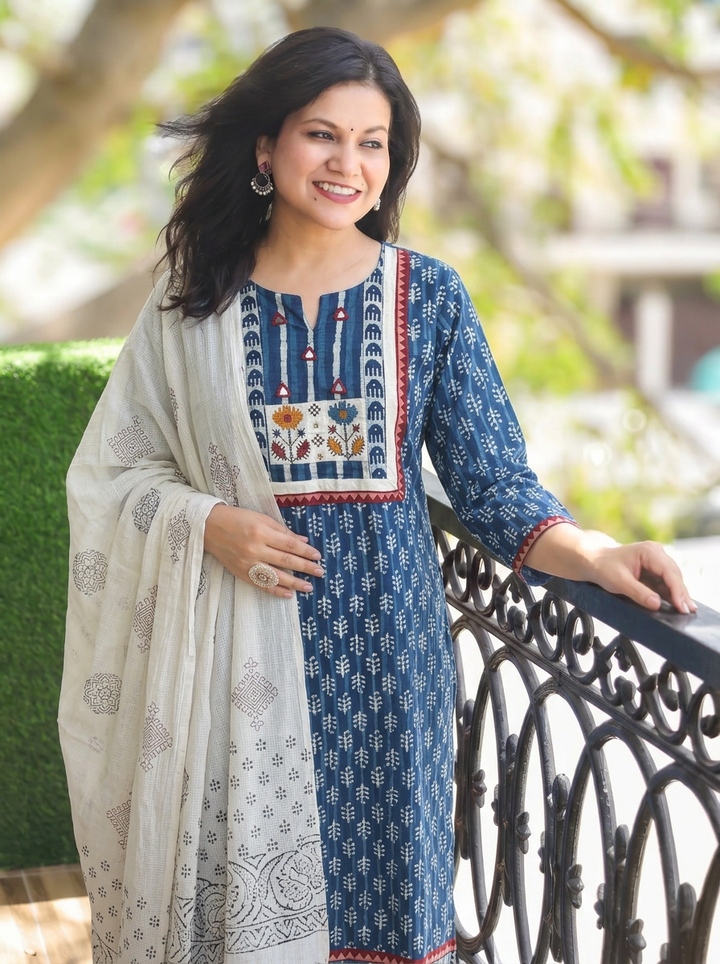 Rupali Indigo Blue Dabu Printed 3 Piece Set D1