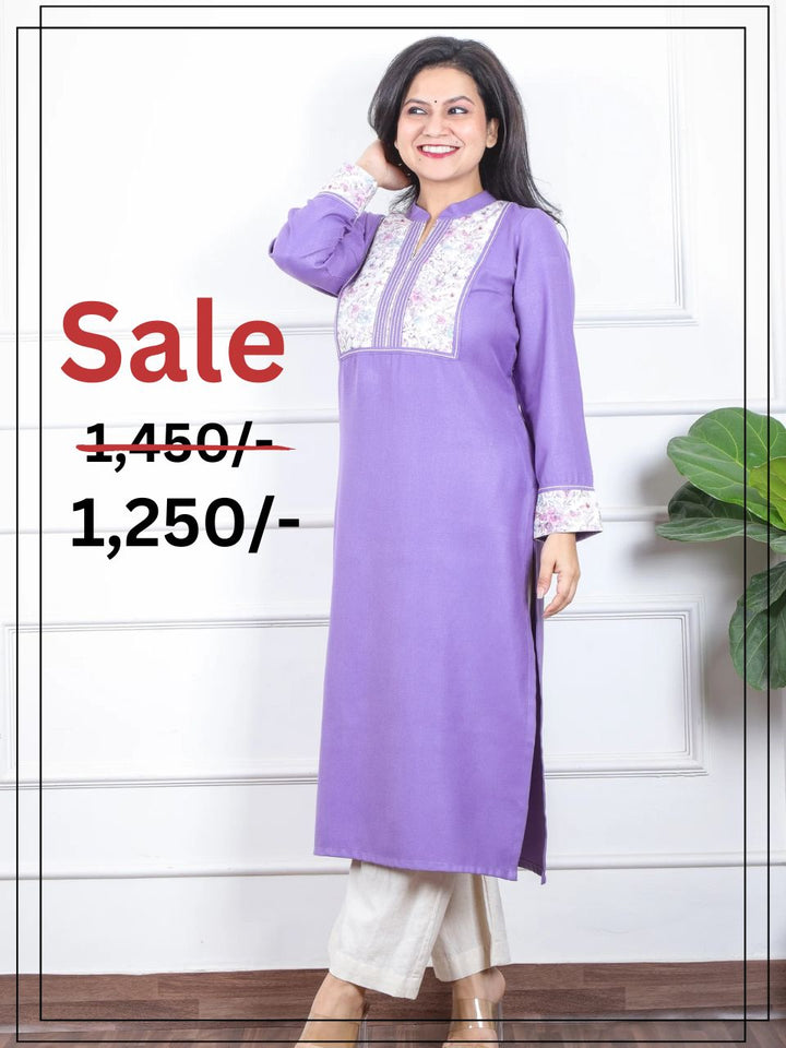 छाया Periwinkle Lilac Floral Printed Patch in Semi Pashmina Winter Kurti