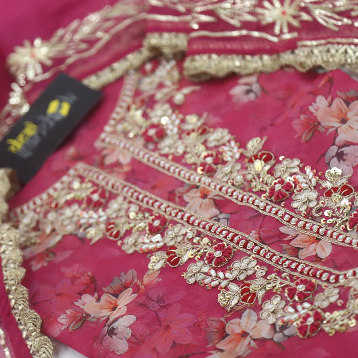 सुर्ख़ गुलाबी Printed Organza Top with Chiffon Gota Work Dupatta Set
