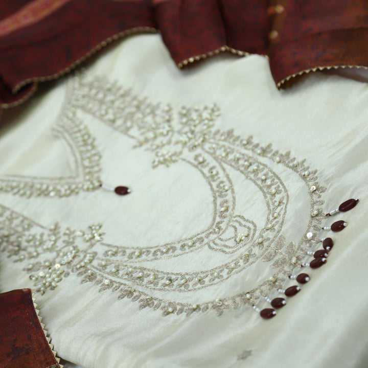 Gardish Sugar Cream Tissue Silk With Gaji Silk Dupatta