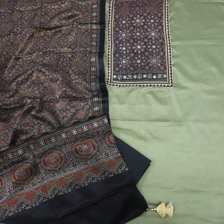 Ruhani Olive Green Glazed Cotton Top With Mashru Stole Dupatta