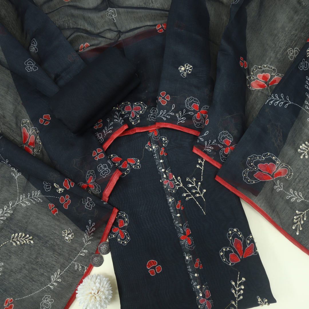 Ehmiyat Metal Black Chanderi Top with Kantha Work Chanderi Dupatta