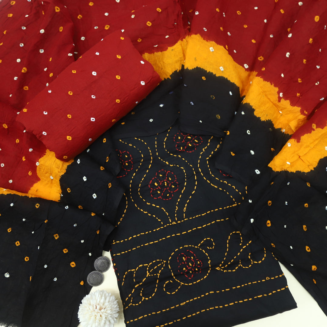 Rashq Oil Black Thread Work Top with Seaweed Green Bandhej Dupatta