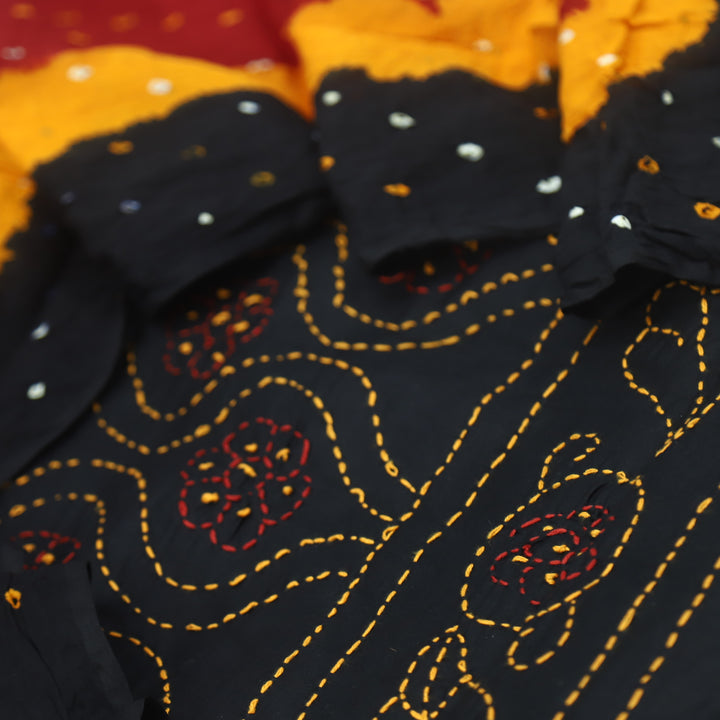 Rashq Oil Black Thread Work Top with Seaweed Green Bandhej Dupatta