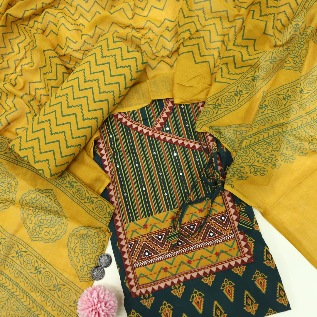 Ruhani Pine Green Angrakha Cotton Top With Cotton Dupatta