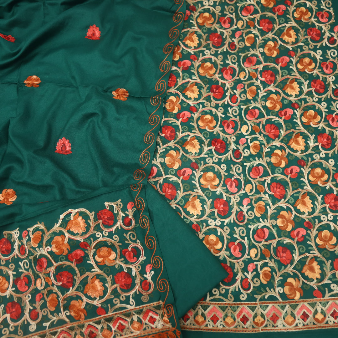 Makaam Charm Green Kashmiri Embroidery Semi Pashmina Set