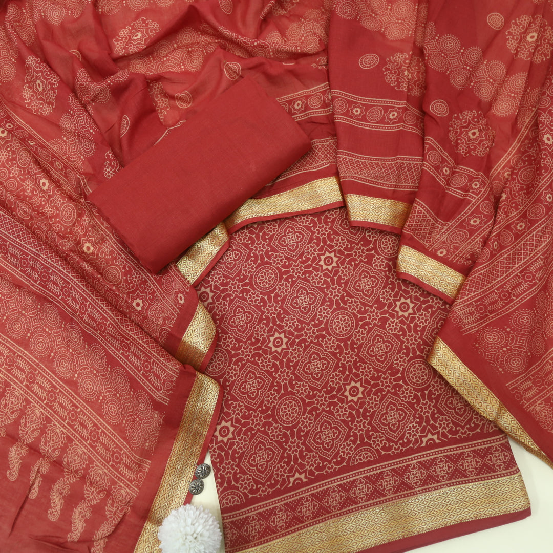 Ruhani Red Printed with Mangalgiri Hem Jam Cotton Top Suit Set