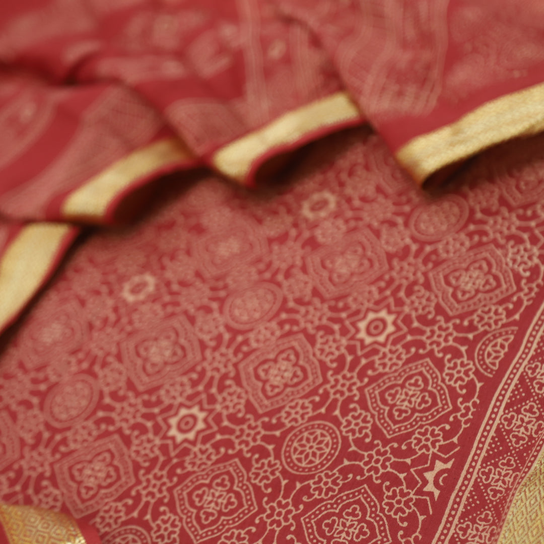 Ruhani Red Printed with Mangalgiri Hem Jam Cotton Top Suit Set