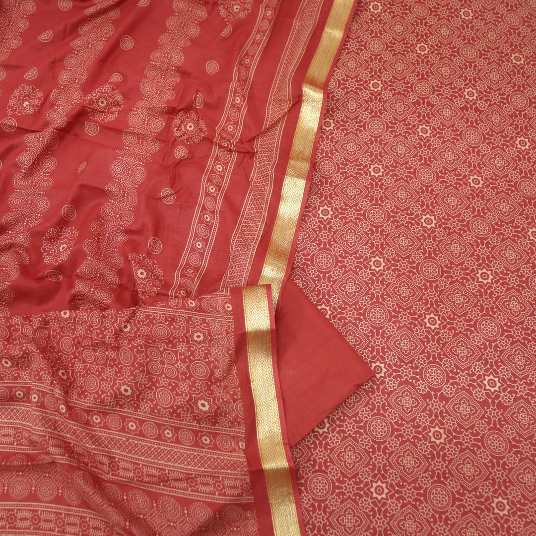 Ruhani Red Printed with Mangalgiri Hem Jam Cotton Top Suit Set