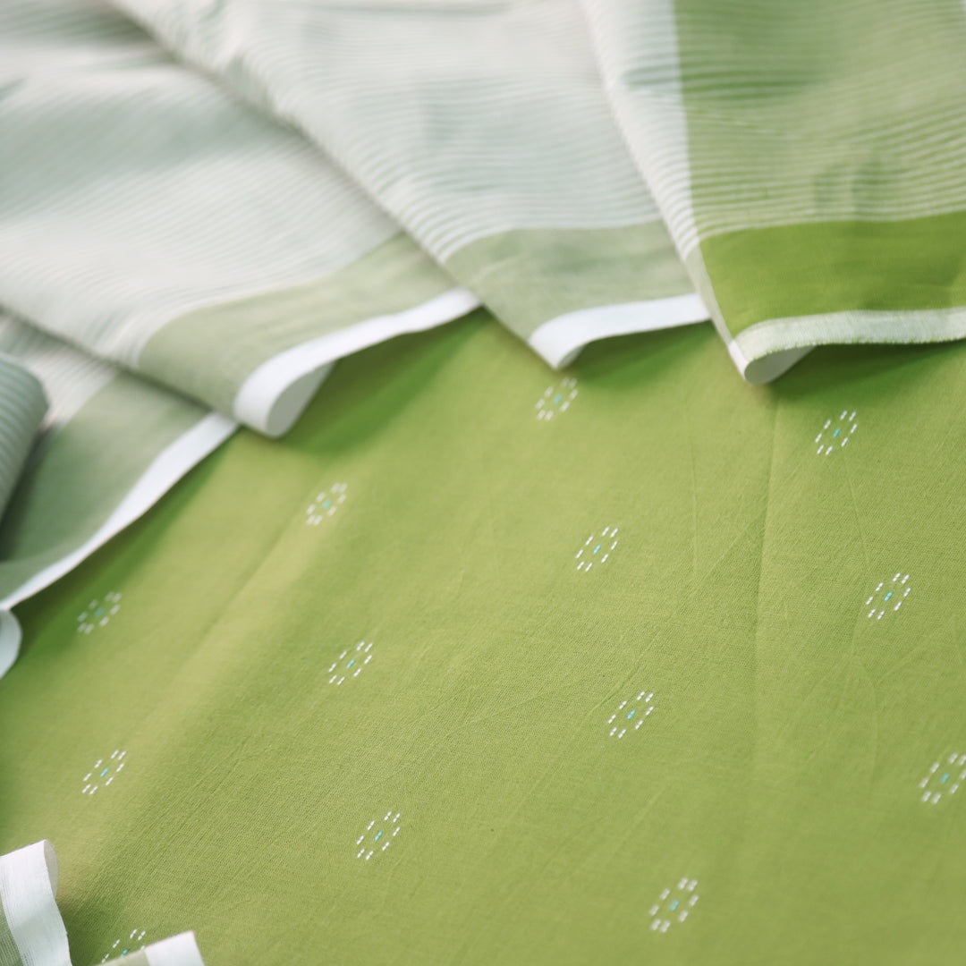 Madhubala Green All Over Thread Weaved Handloom Cotton Suit Set