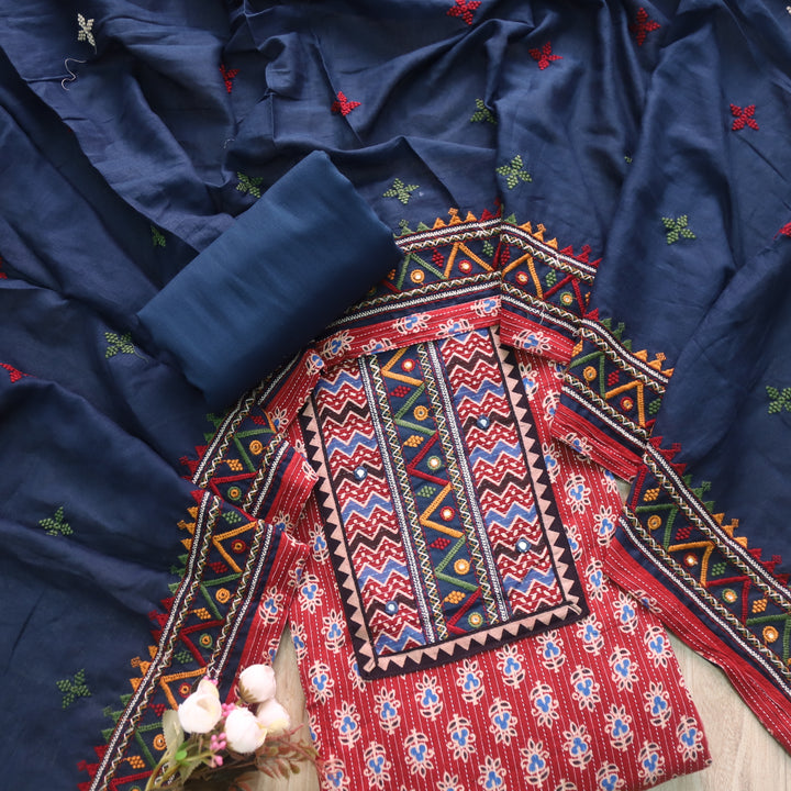 Ruhani Jam Red Ajrak Print Cotton Top With Printed Dupatta