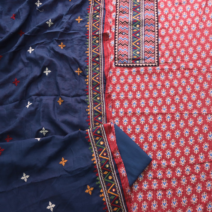 Ruhani Jam Red Ajrak Print Cotton Top With Printed Dupatta