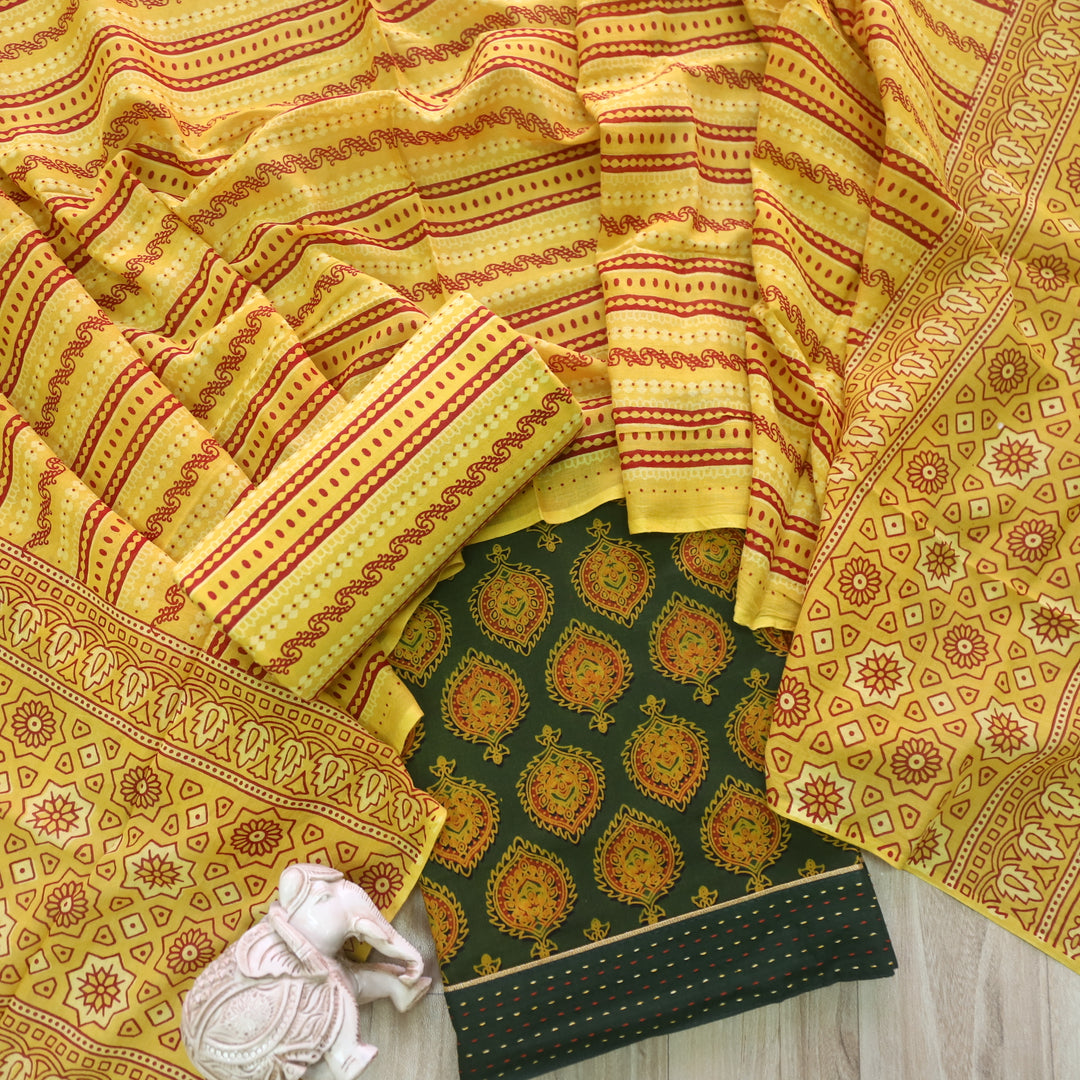 Soundraya Grass Green Ajrak Printed with Yellow Printed Cotton Dupatta Suit Se-D1