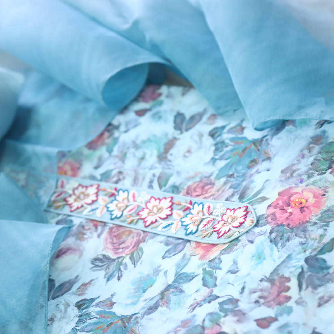 Heeriye Ocean Blue Lace Neck Floral Printed Art Muslin Suit Set
