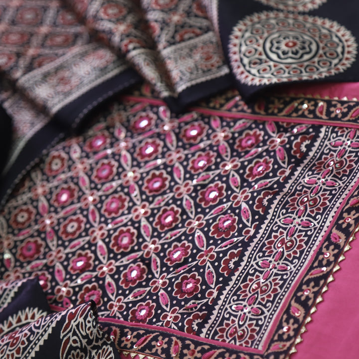 Noor Rouge Pink Glazed Cotton Top and Digital Printed Mashru Dupatta