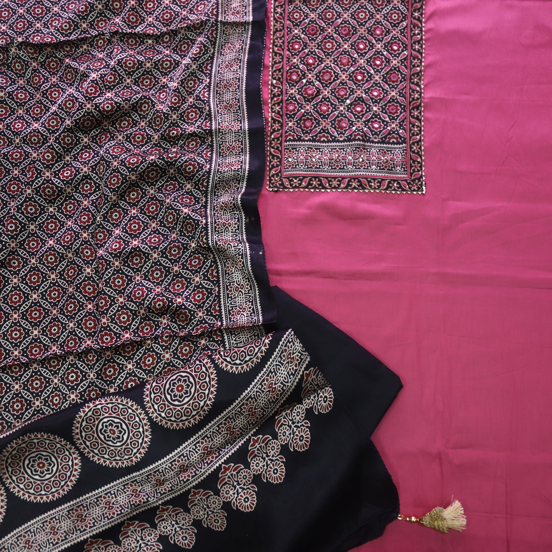 Noor Rouge Pink Glazed Cotton Top and Digital Printed Mashru Dupatta