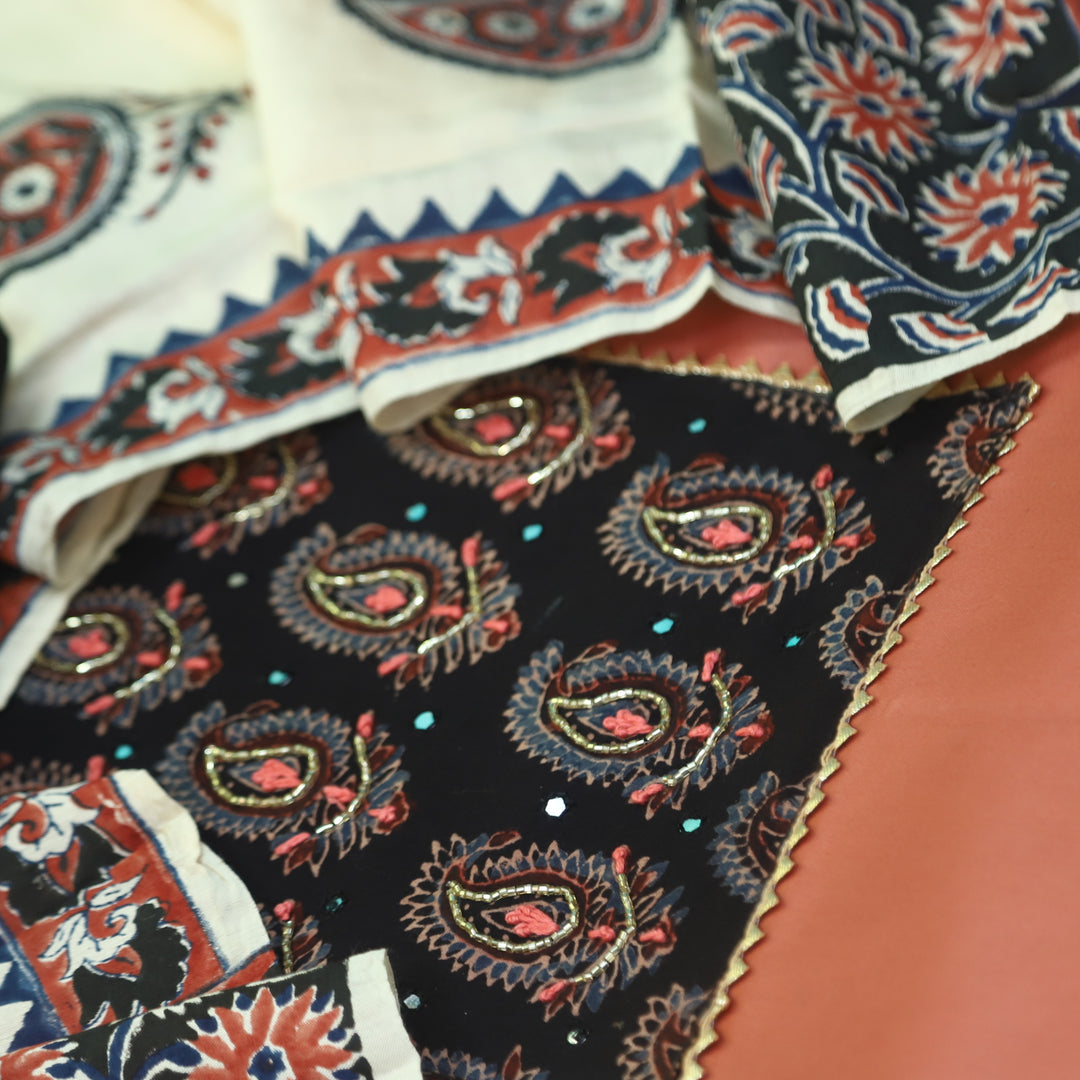 Noor Blush Peach Kardana with Ajrak Print Neck Patch Glazed Cotton Suit Set