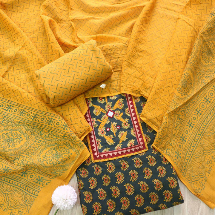 Rushna Sacramento Green Ajrak Print Mirror Neck Work Cotton Suit Set