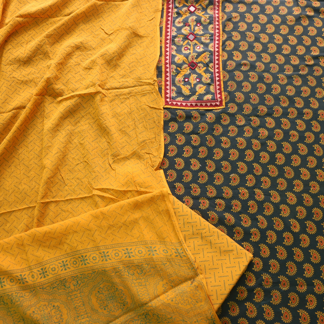 Rushna Sacramento Green Ajrak Print Mirror Neck Work Cotton Suit Set