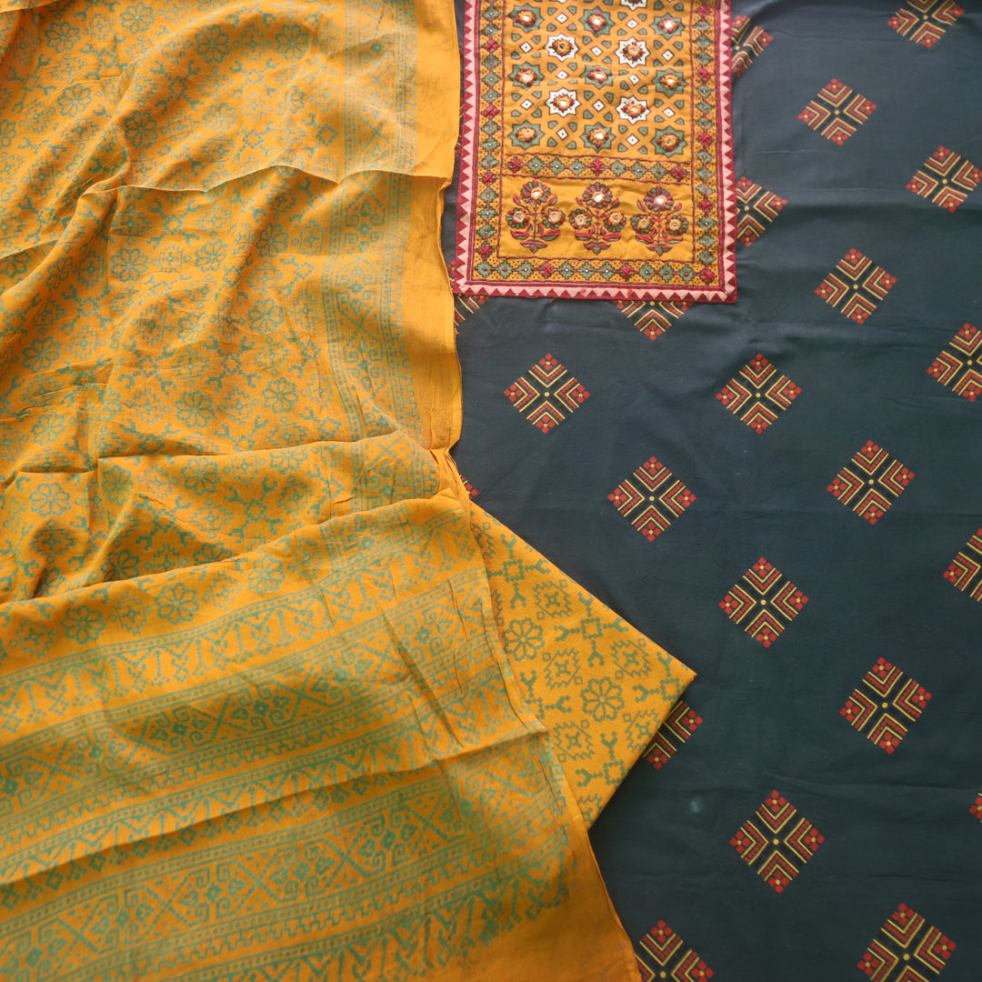 Chandni Forest Green Ajrak Print Patch Work Cotton Top With Printed Dupatta-D1