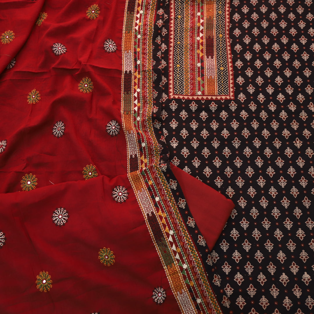 Pardesiya Night Black Kutch Patch Neck Work Cotton Suit Set