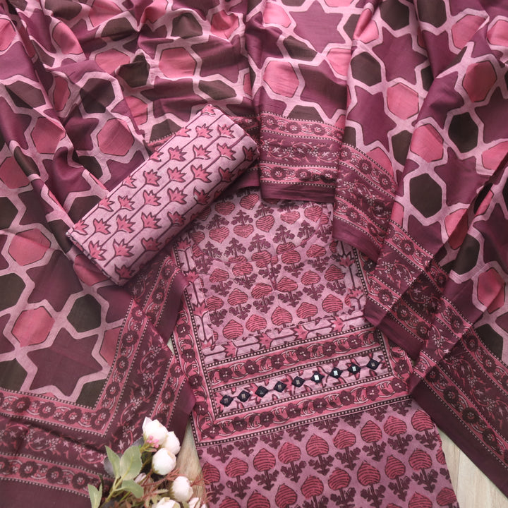 Rivva Mauve Pink Mirror in Round Neck Ajrak Printed Cotton Suit Set