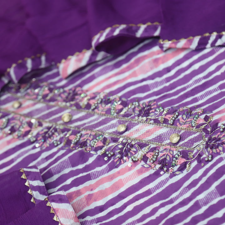 Rahi Orchid Purple Embellish Kardana Work In leheriya Print Cotton Suit Set D1