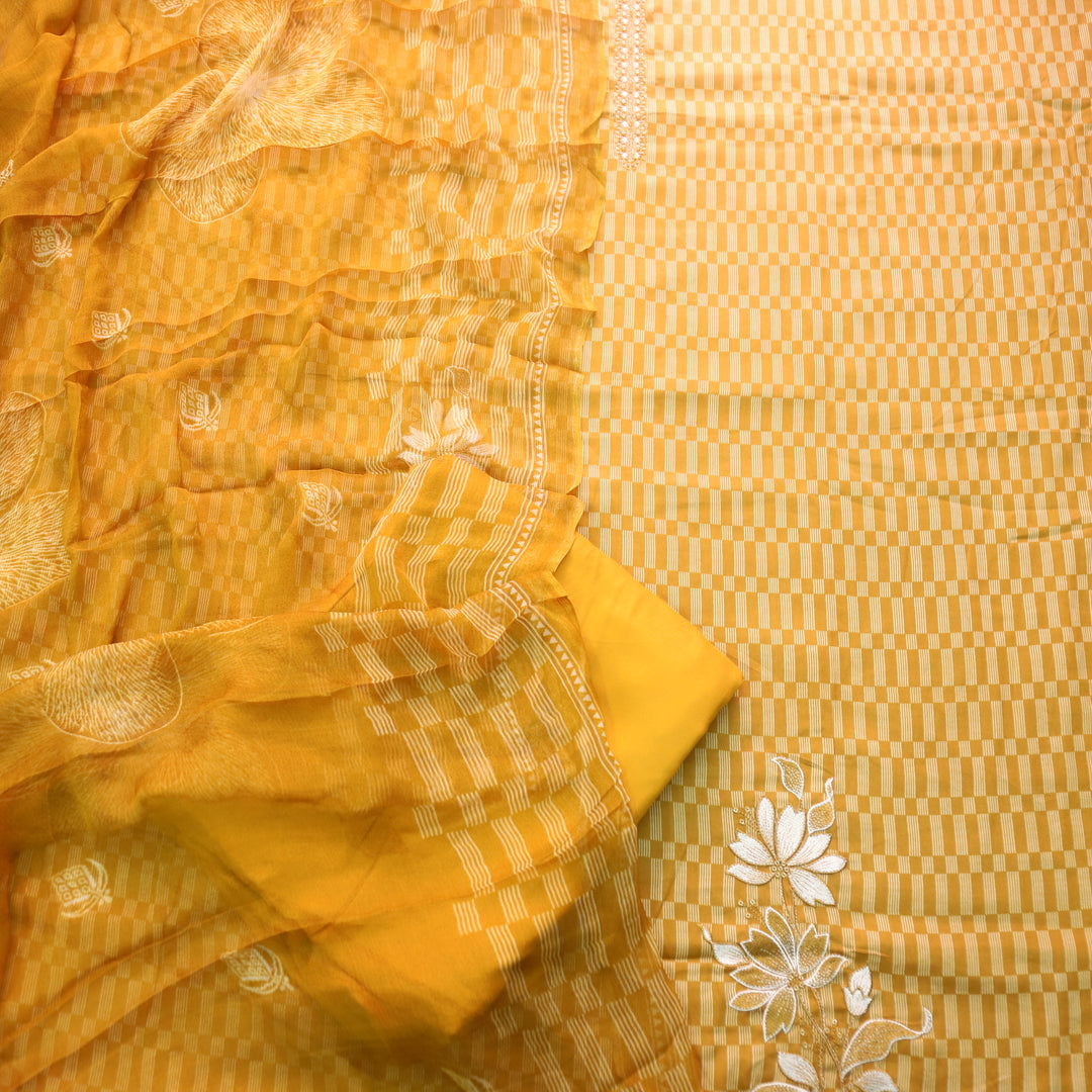 Zulfa Mustrad Yellow Printed Jam Cotton Top with Chiffon Dupatta
