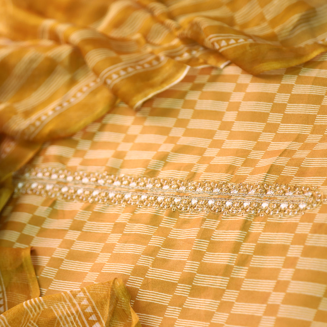 Zulfa Mustrad Yellow Printed Jam Cotton Top with Chiffon Dupatta
