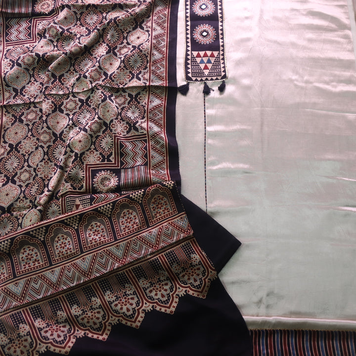 Haniya Ivory White Mirror Patch Work Mashru Silk Top with Stole Dupatta