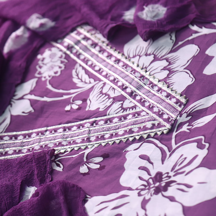 Rahi Mauve With White Digital Floral Printed V Neck Cotton Suit Set